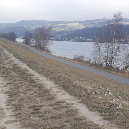 Apartment An Der Donau Krumnussbaum Buitenkant foto